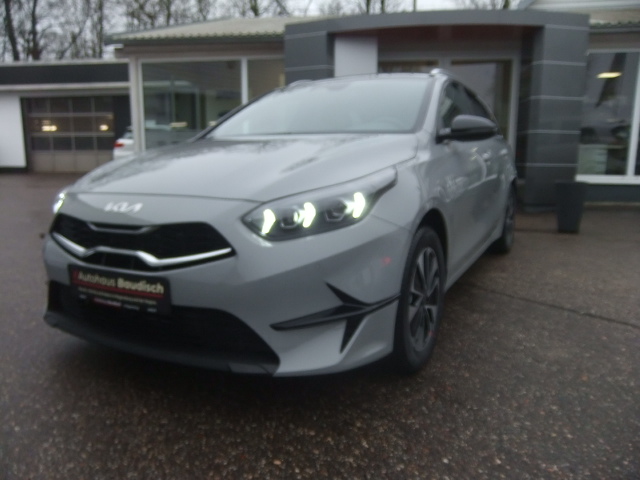 KIA - Ceed SW 1.0 T-GDI 100 OPF Ultimate Edition