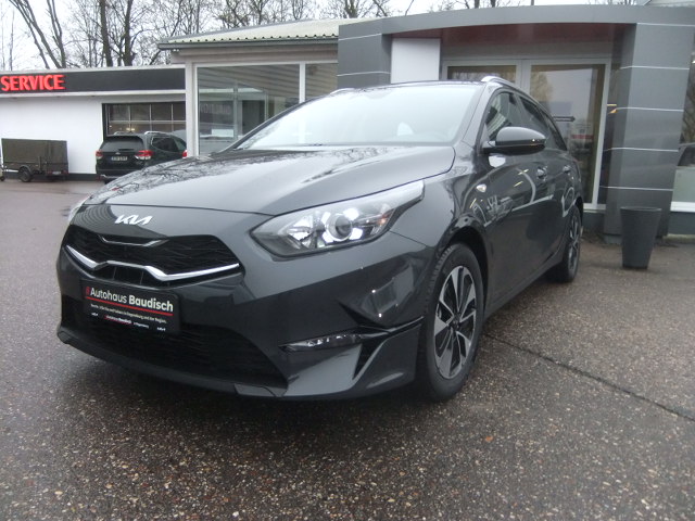 KIA - Ceed SW 1.5 T-GDI DCT7 OPF Vision